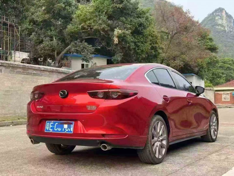 桂林20年马自达昂克赛拉9