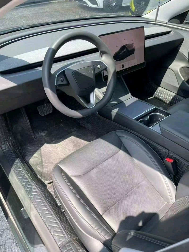 潍坊25年特斯拉MODEL 39