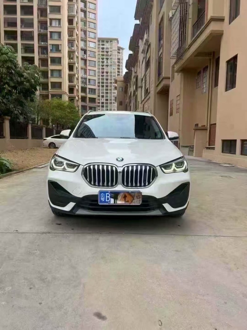 唐山22年宝马X11