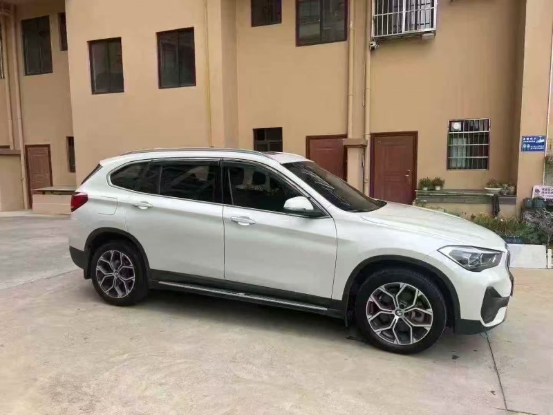 唐山22年宝马X12