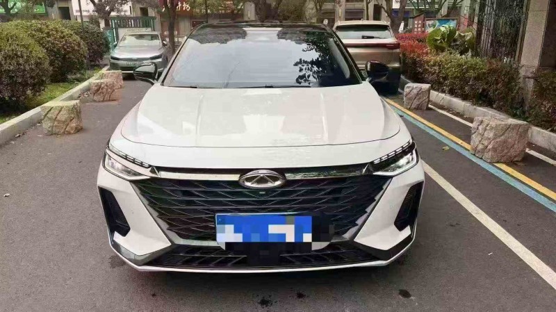 绍兴25年奇瑞艾瑞泽1