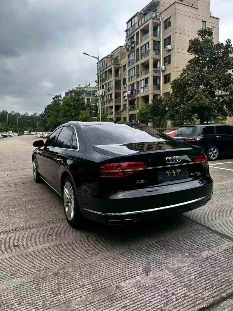 湖州16年奥迪A8L8