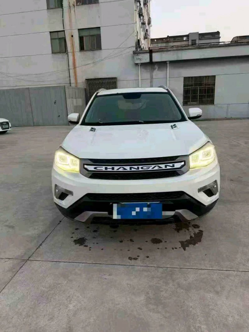 嘉兴16年长安汽车CS751