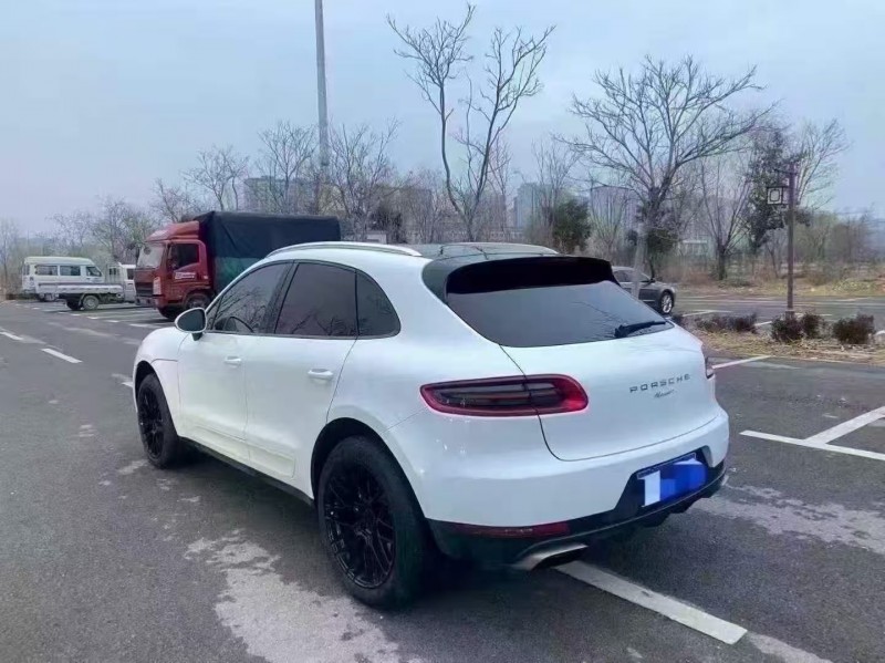 菏泽17年保时捷Macan7