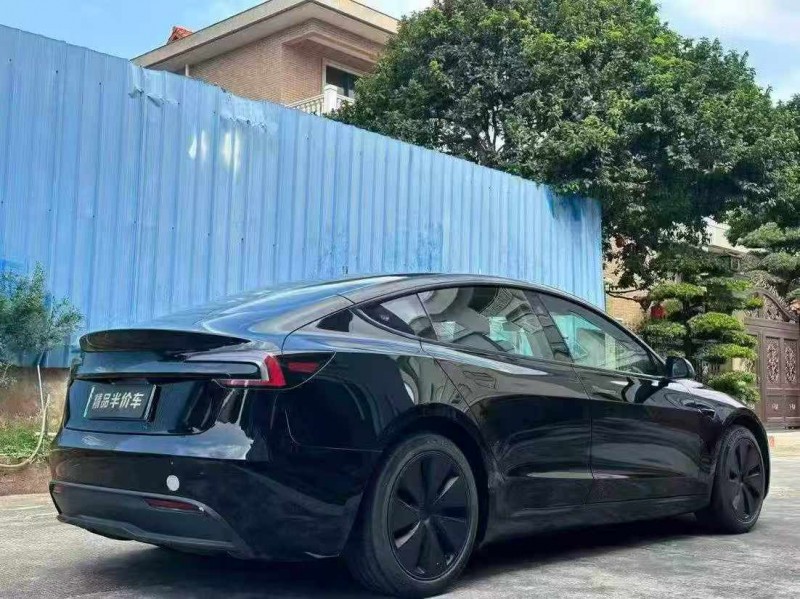 东莞23年特斯拉MODEL 37