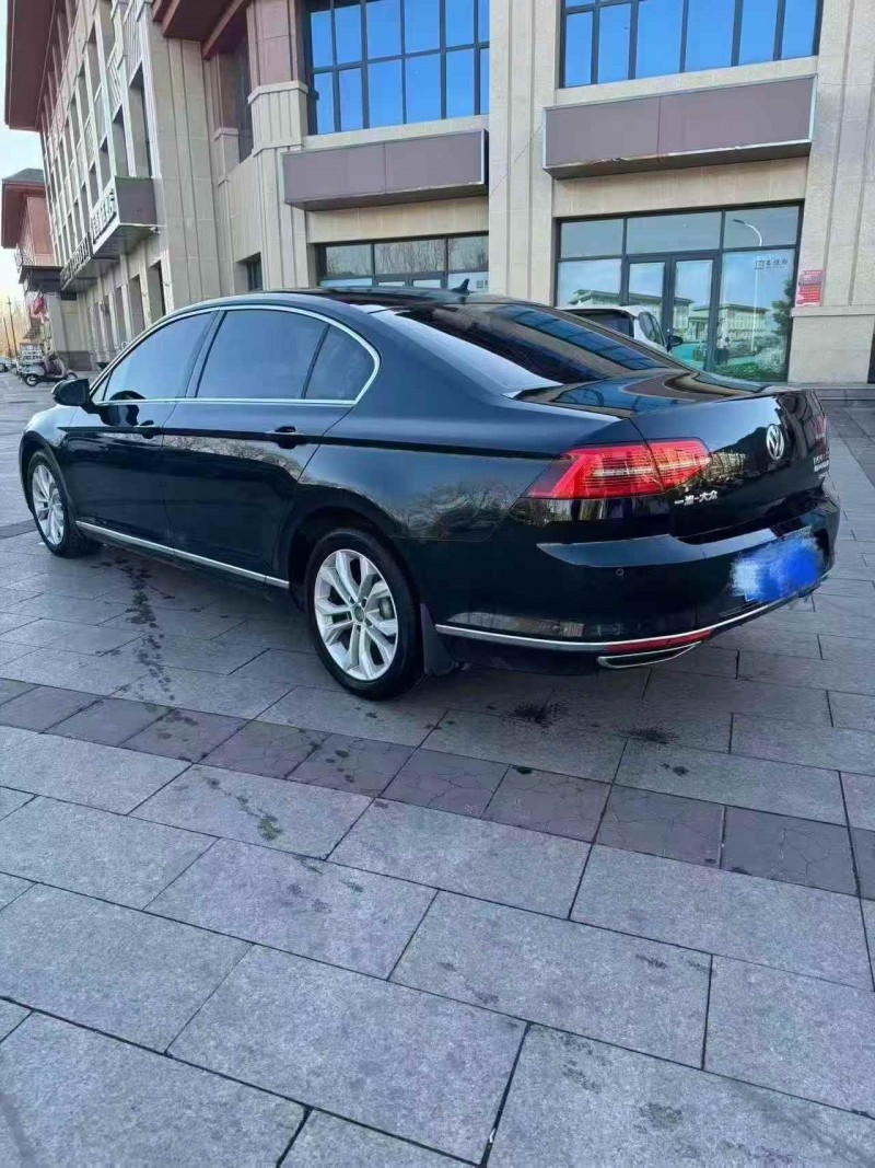 邯郸19年大众迈腾7