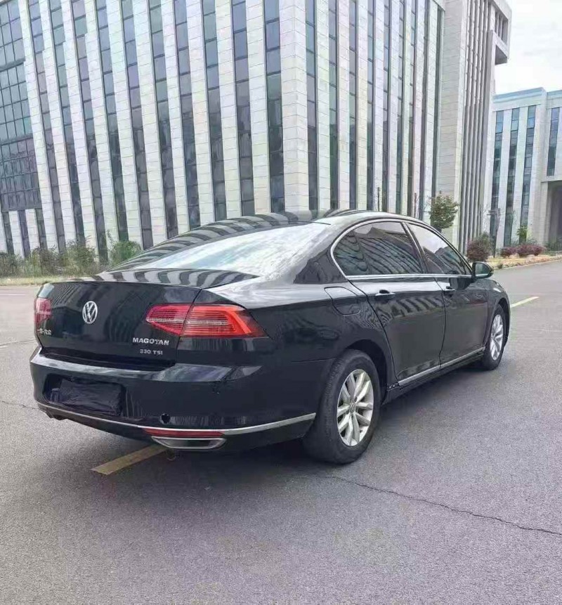 东营19年大众迈腾9