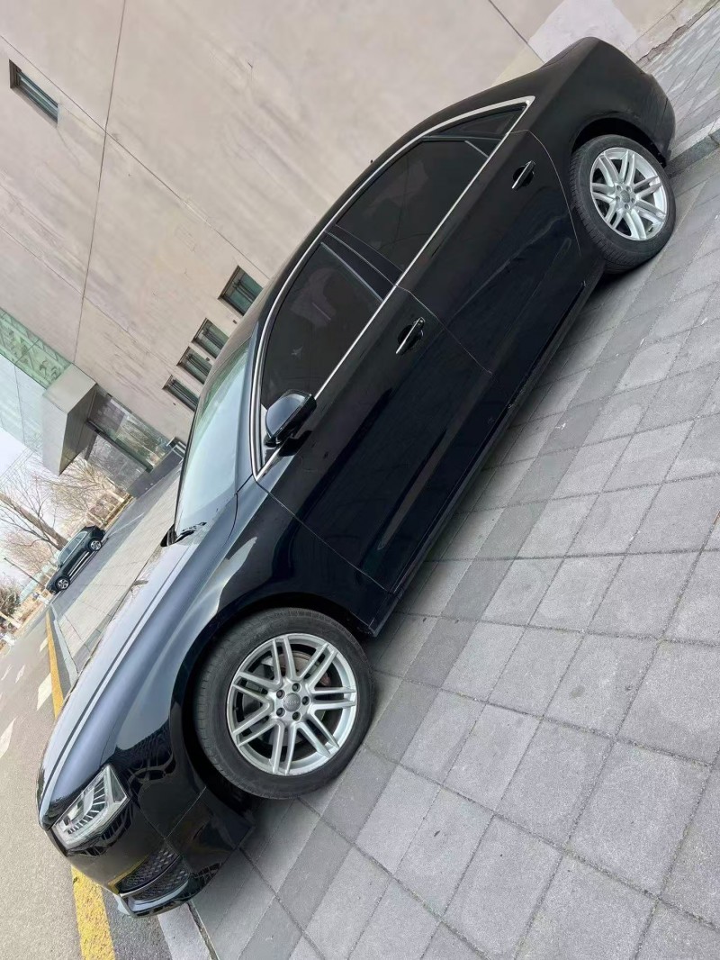 营口17年奥迪A8L4