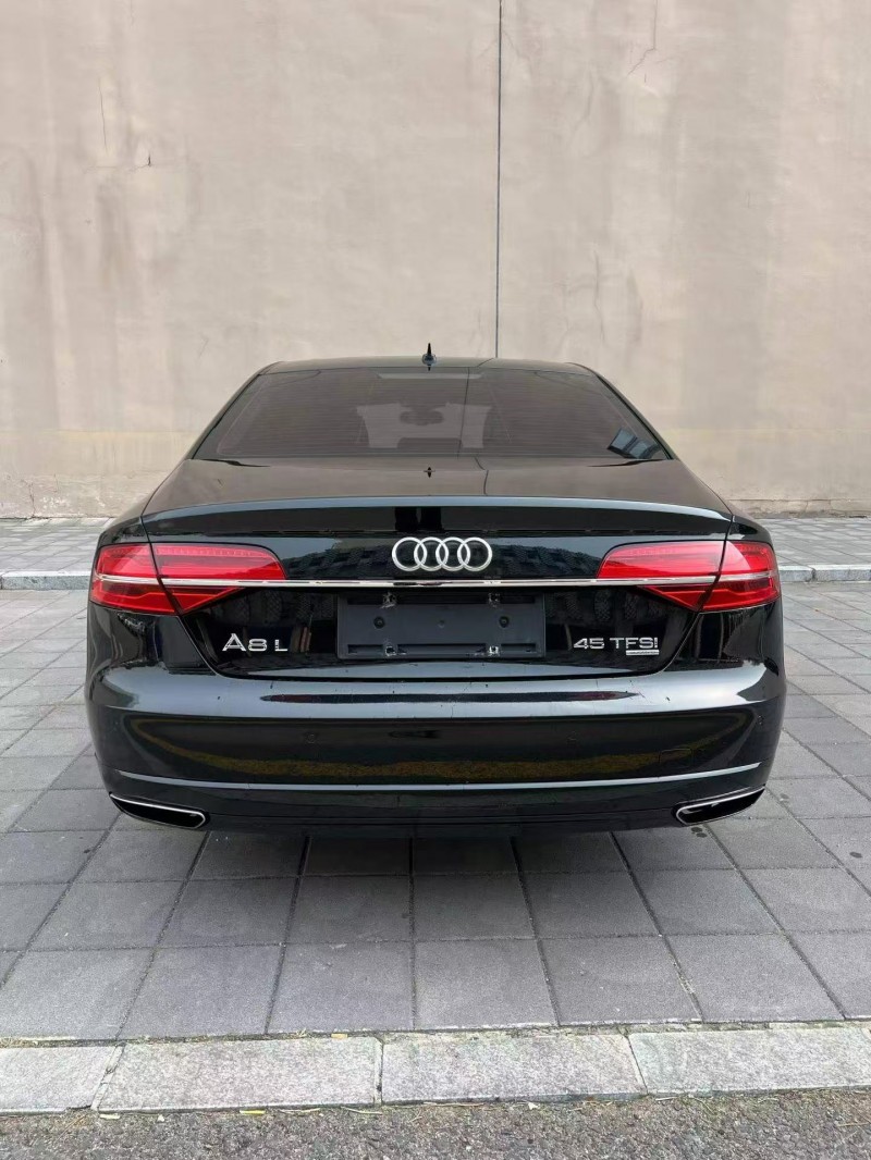营口17年奥迪A8L8
