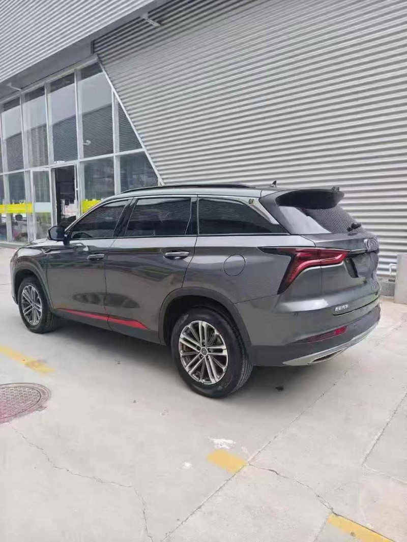 苏州22年长安汽车CS757