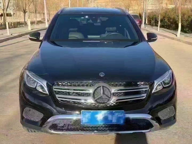 延安19年奔驰GLC1