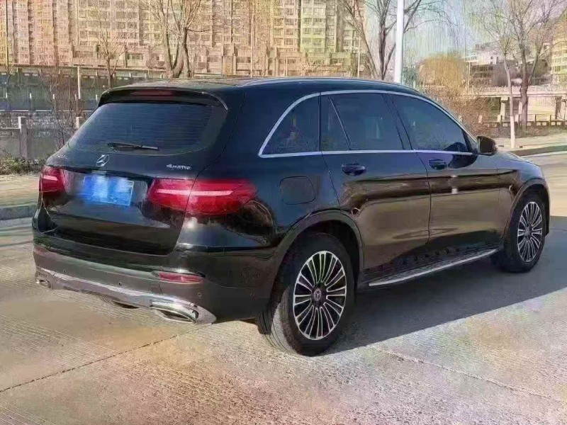 延安19年奔驰GLC8