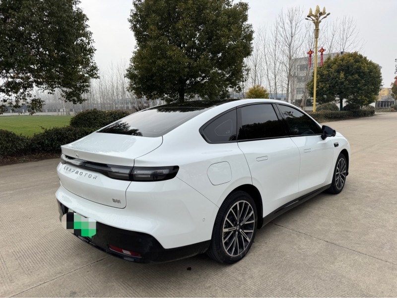 盐城25年零跑汽车B014