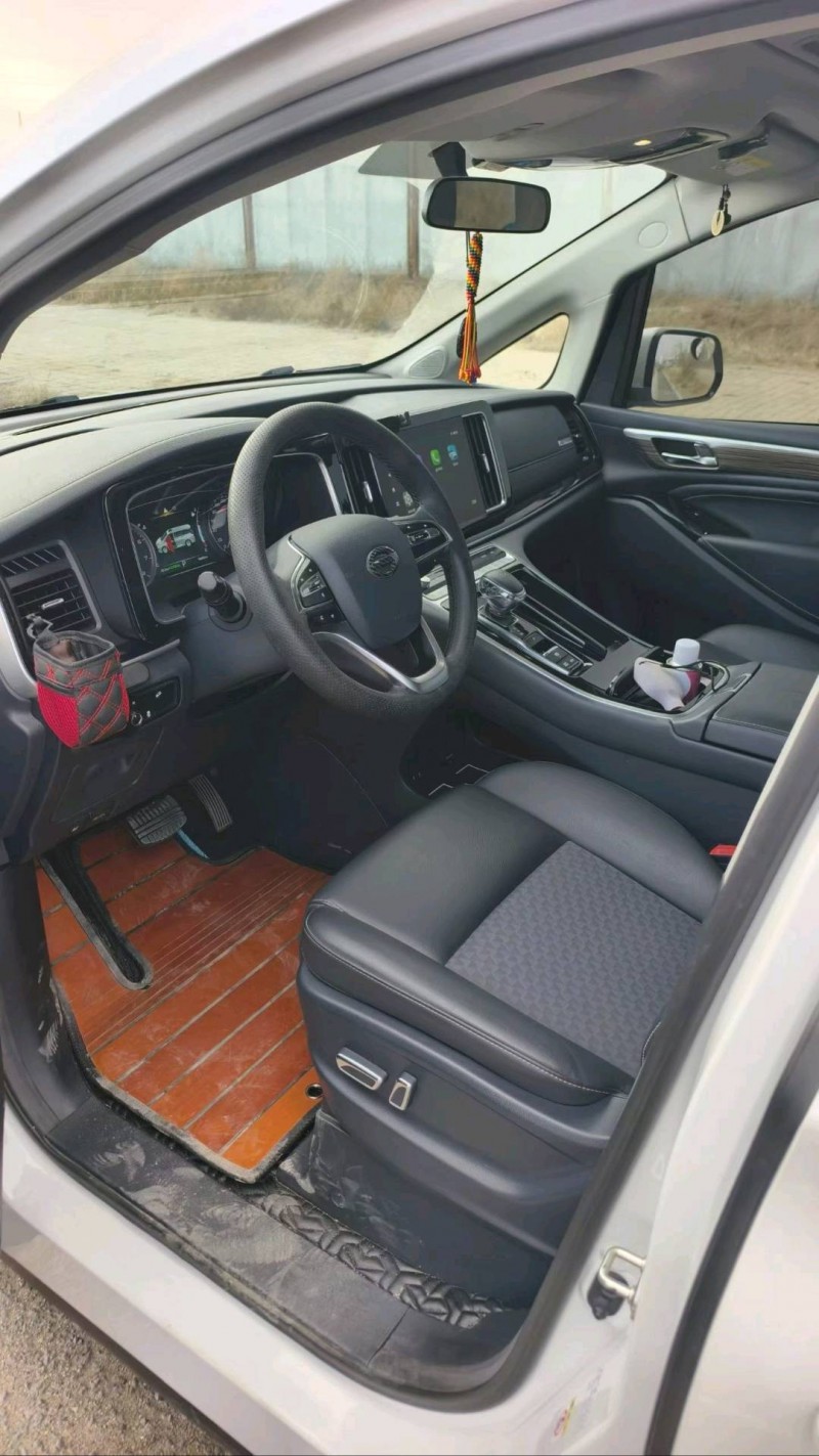 乌兰察布23年传祺M8/GM87