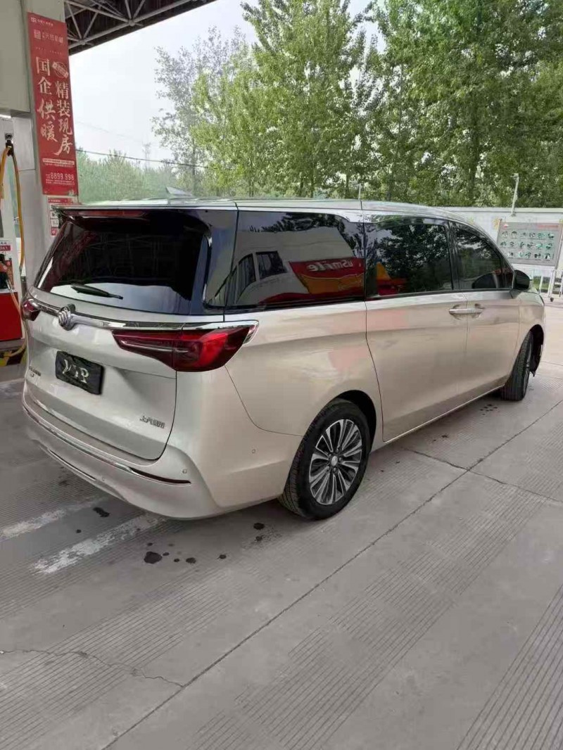 潍坊22年别克GL88
