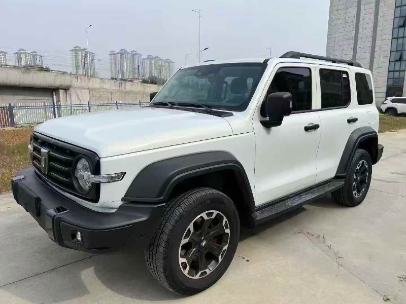 襄阳25年长城汽车坦克2