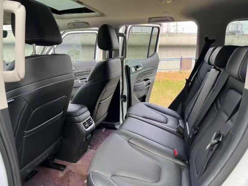 襄阳25年长城汽车坦克6