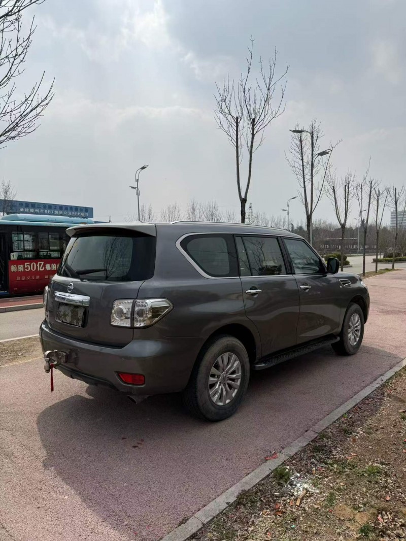 枣庄18年日产途乐8