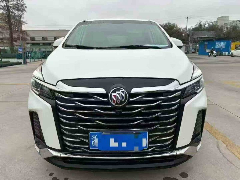 金华23年别克GL81