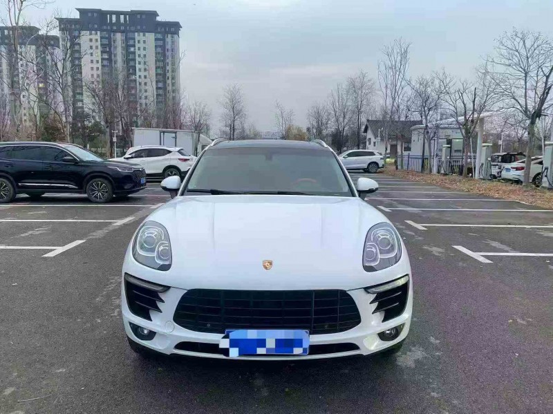 衢州17年保时捷Macan1