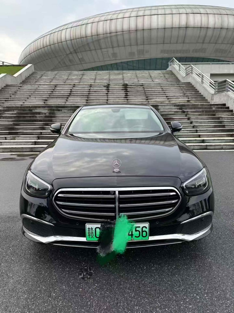 吉安23年奔驰E1