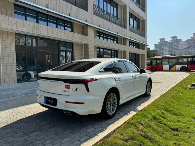 广州24年奔腾B706