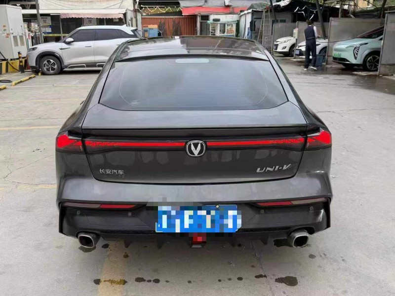 广州22年长安汽车UNI9