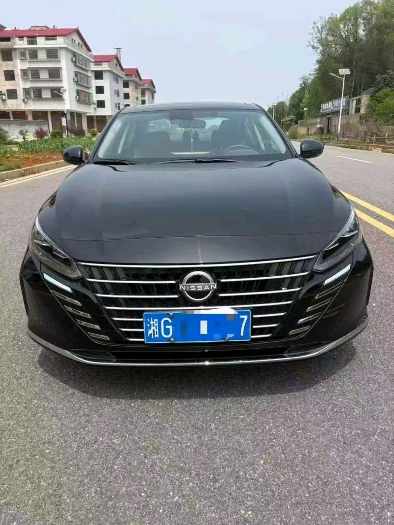 娄底25年日产天籁1