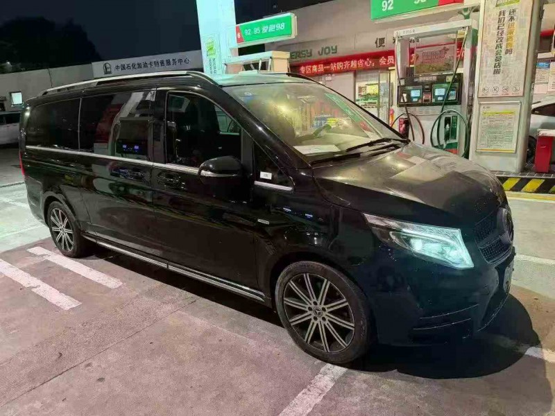 吉安22年奔驰V3