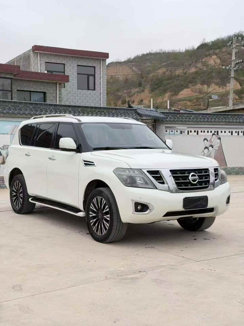 朔州18年日产途乐3
