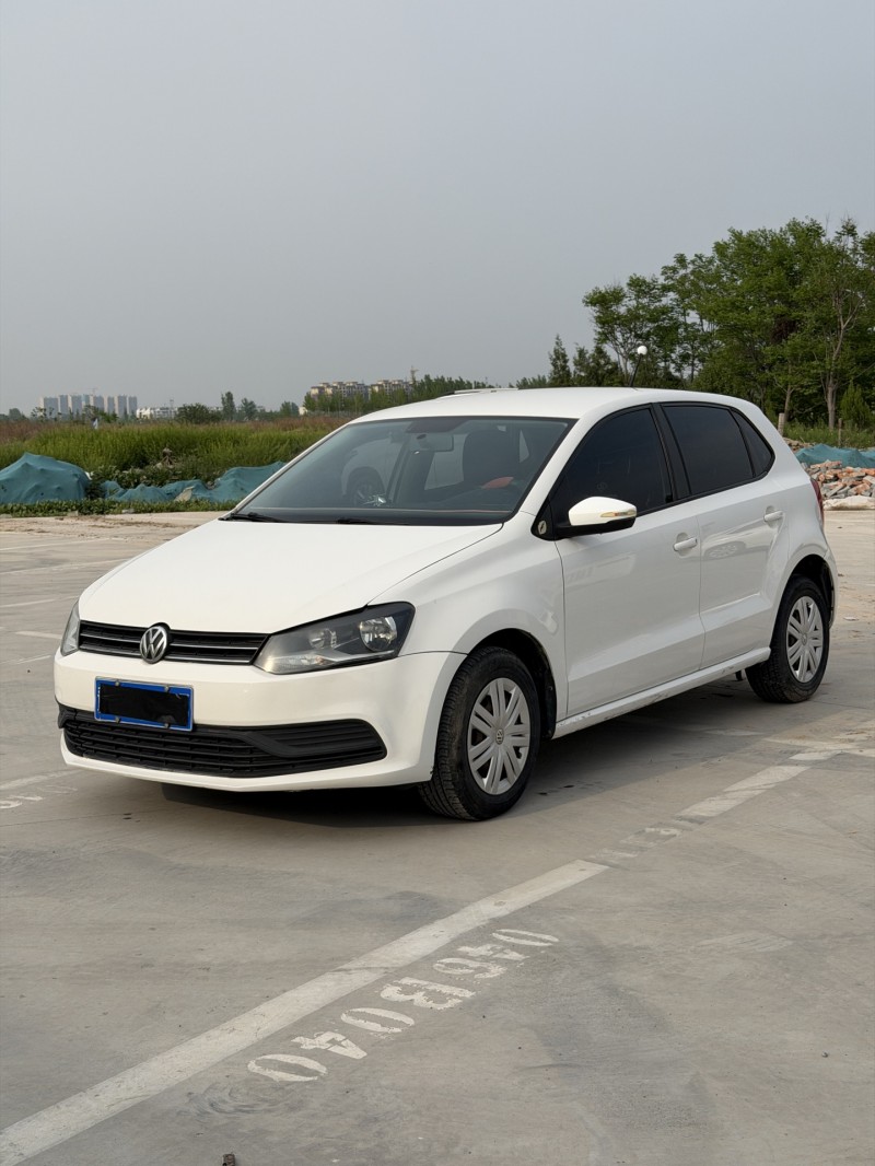 新乡16年大众polo2