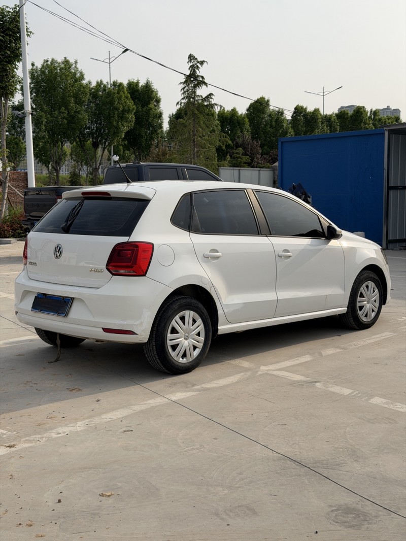 新乡16年大众polo7