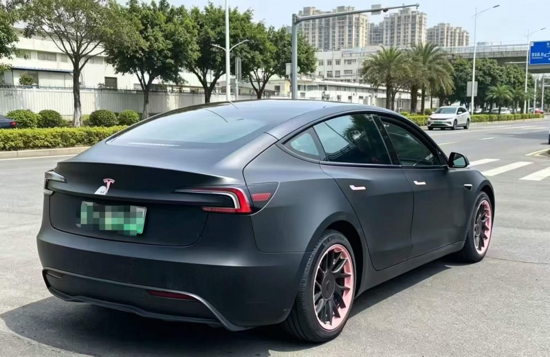 广州23年特斯拉MODEL 38