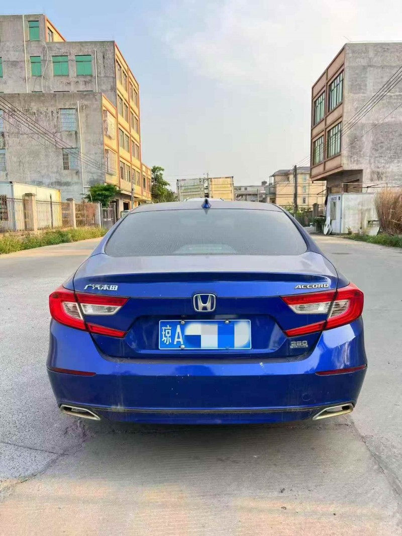梧州18年本田雅阁7