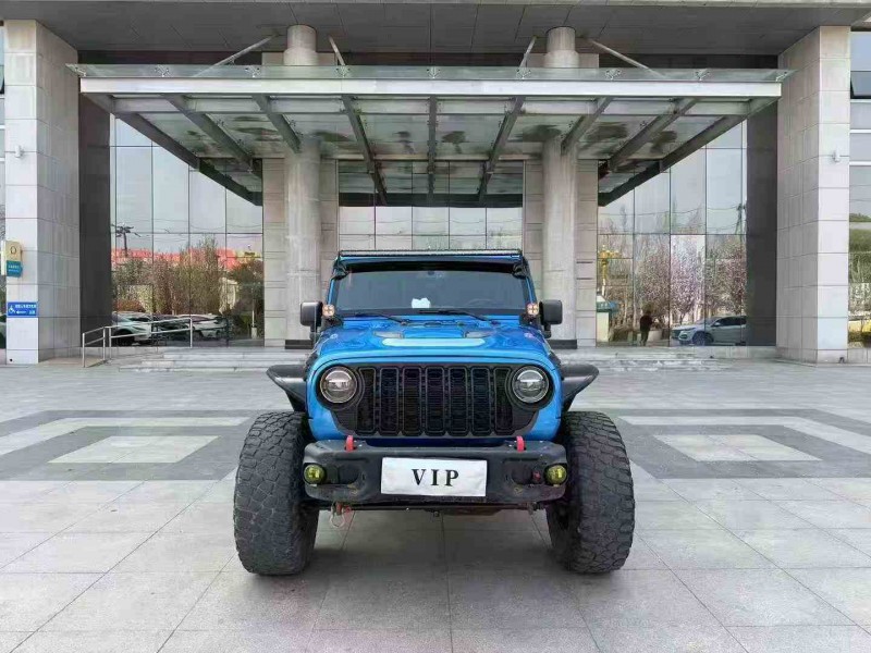 枣庄16年Jeep牧马人1