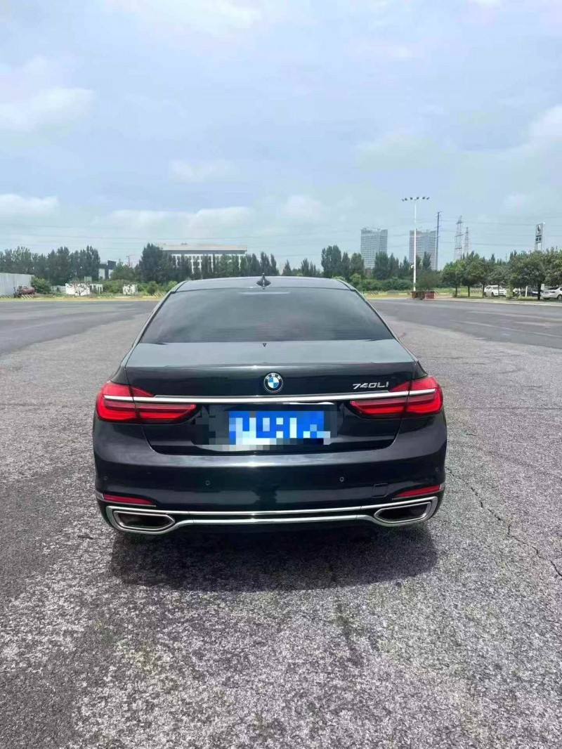 苏州18年宝马7系9