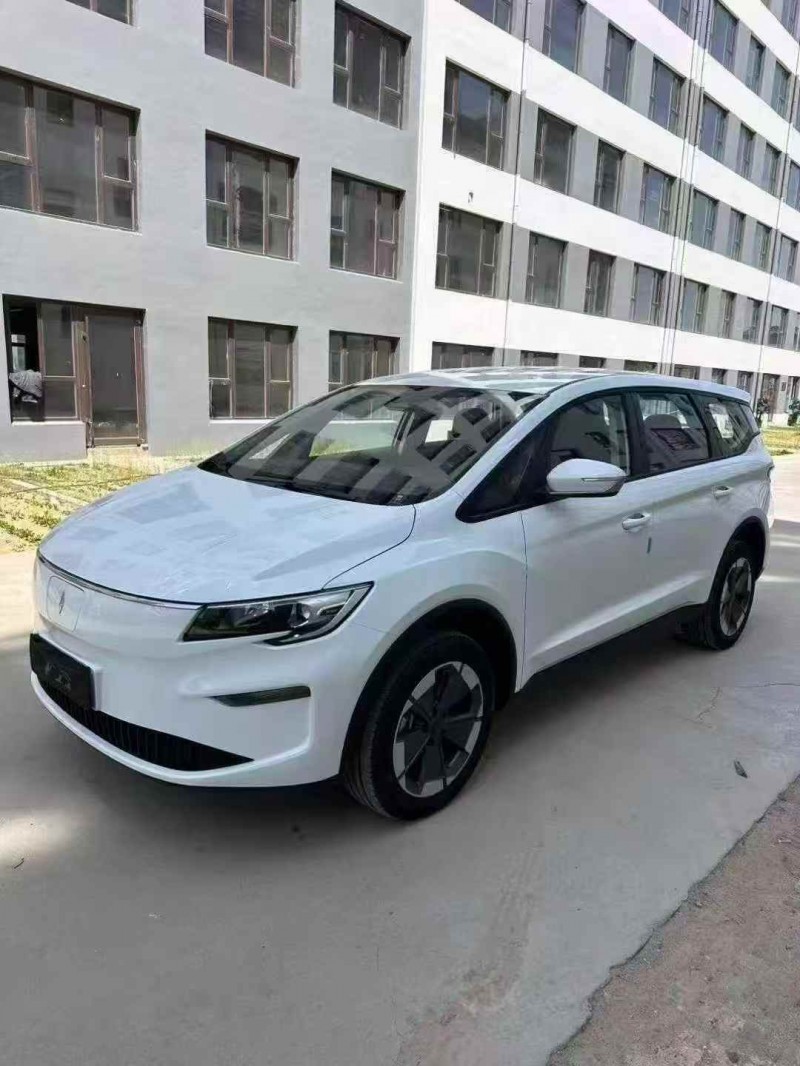 东营25年吉利睿蓝2