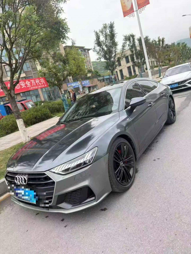 达州22年奥迪A7L3