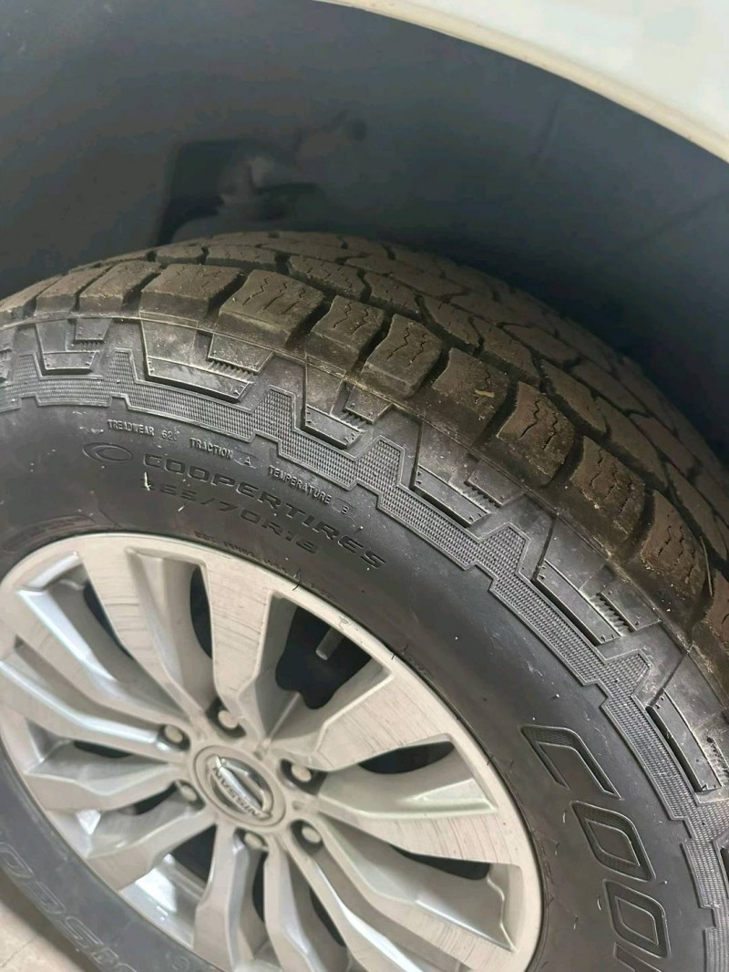 青島17年日產途樂5