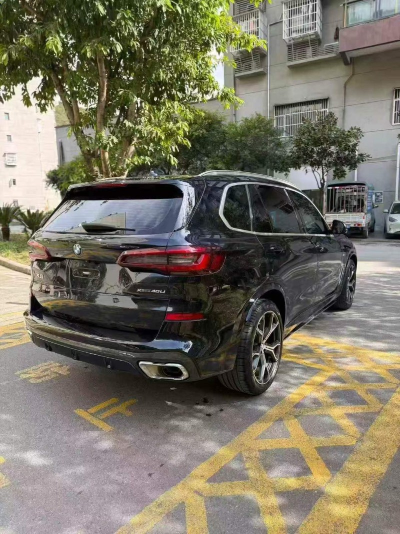重庆23年宝马X59
