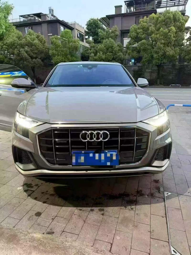 重庆20年奥迪Q81