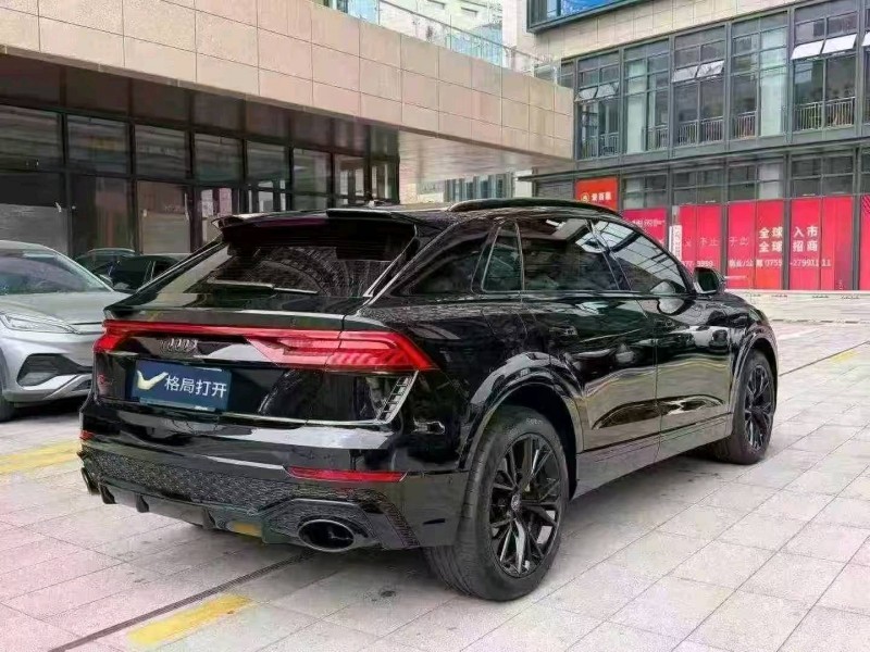深圳22年奥迪Q87