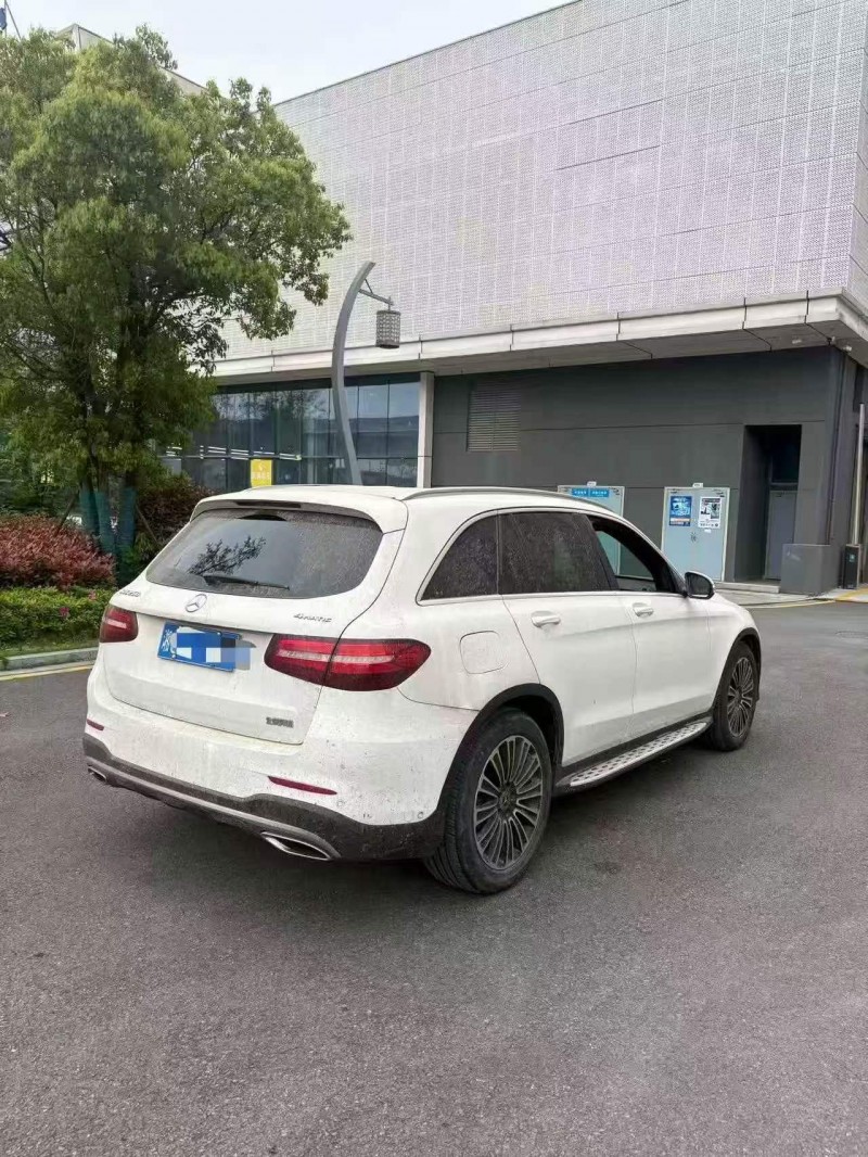 张家界18年奔驰GLC9