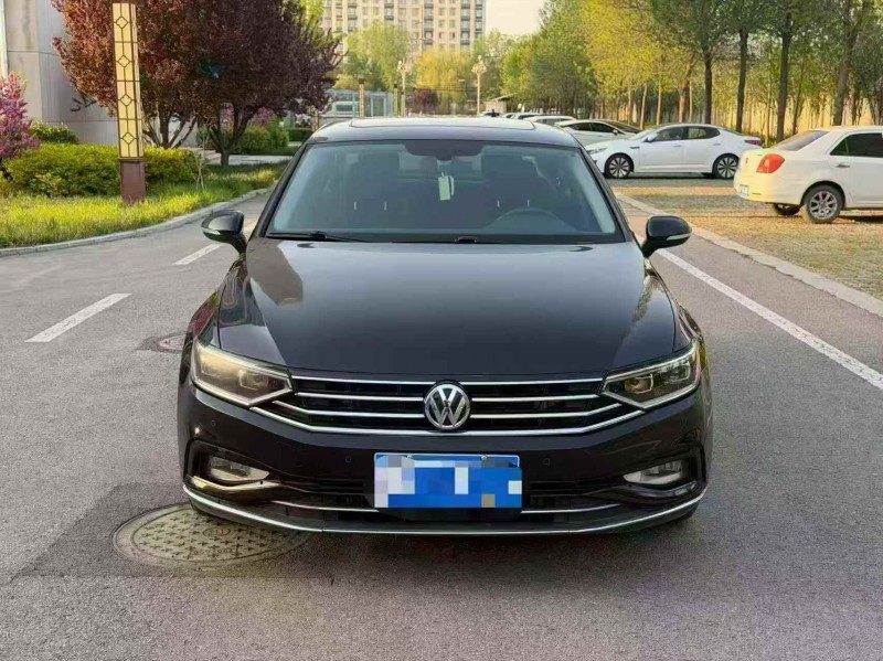东营21年大众迈腾1