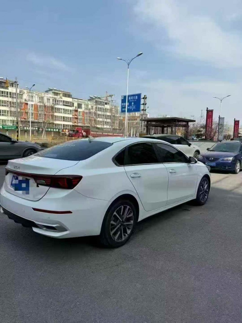 洛阳22年起亚K36