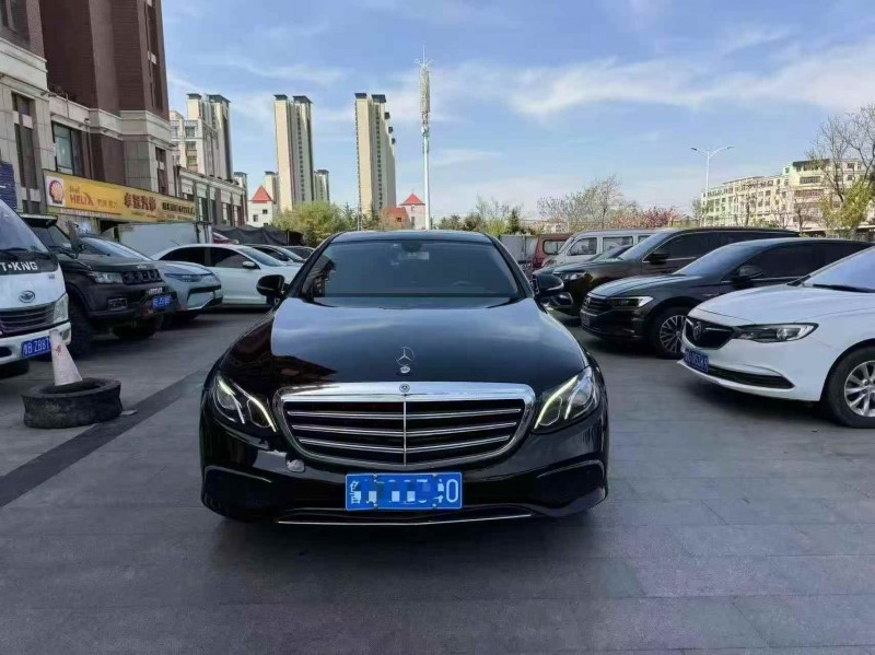 东营19年奔驰E1