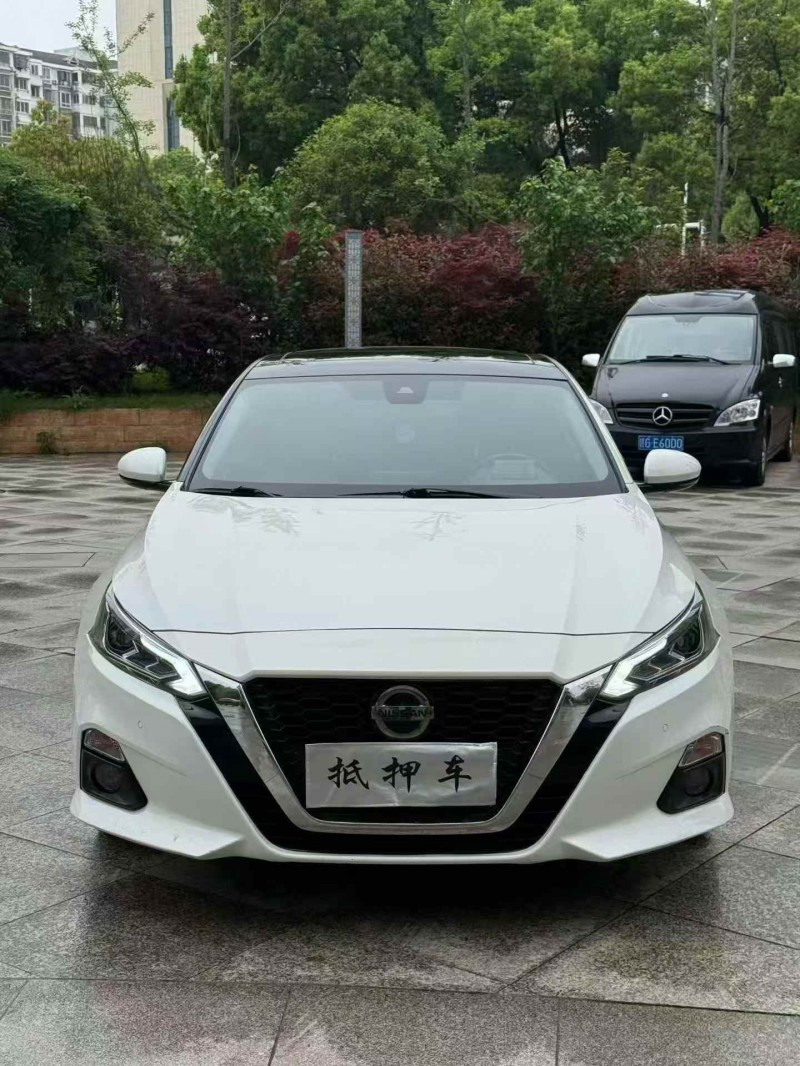 新余21年日产天籁1