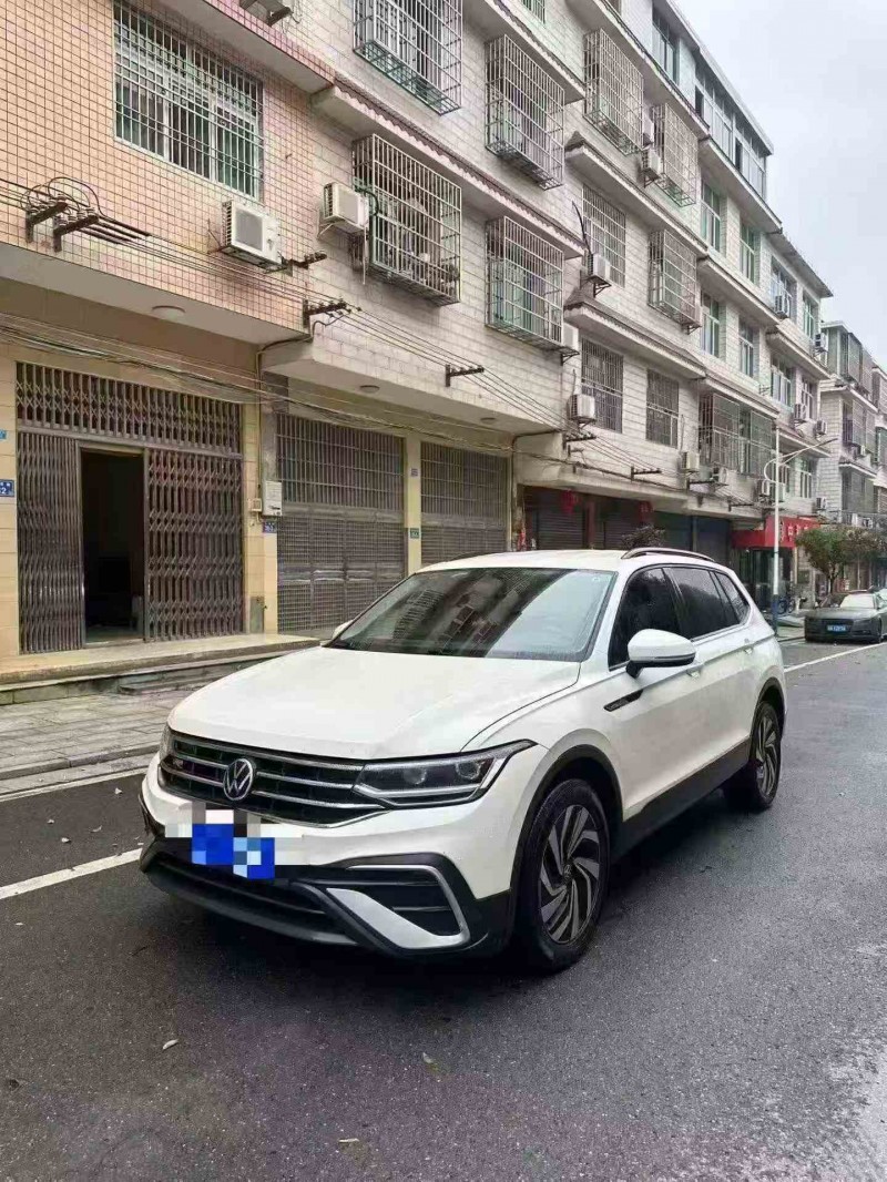 衡阳22年大众途观3