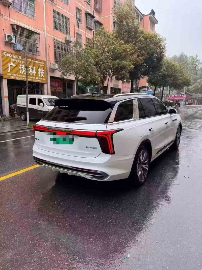 张家界22年红旗HS98