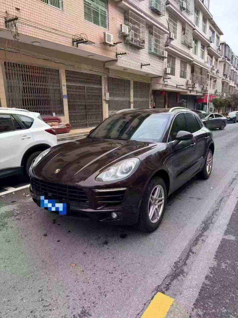 邵阳16年保时捷Macan3